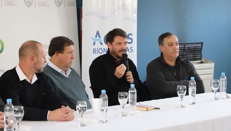 Licitaron obra de agua en Fernández Oro que beneficiará a Cipolletti