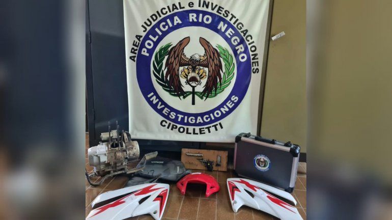 Allanaron tres covachas donde esconden y desarman motos robadas