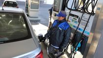 ¡a cargar combustible!: se viene un nuevo aumento de ypf