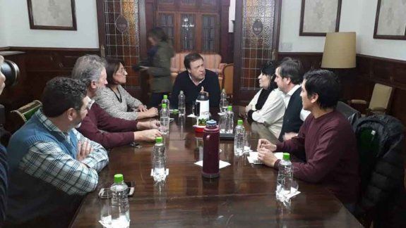 Weretilneck y la Unter se reunieron ayer por la tarde en Viedma.
