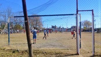 regina: organizaron un torneo de futbol en plena cuarentena