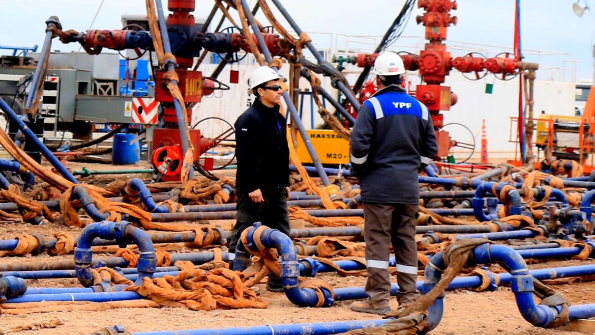 YPF sigue liderando el fracking de Vaca Muerta. | LMCipolletti.com YPF sigue liderando el fracking de Vaca Muerta.