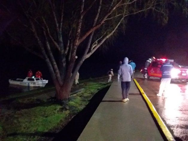 Se incendió una casa en una isla en medio del río Negro.&nbsp;