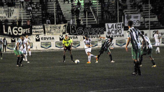 Cipo volvió a jugar por los puntos en La Visera después de 84 días, pero no pudo regalarse el triunfo que buscaba en el arranque del Federal A.