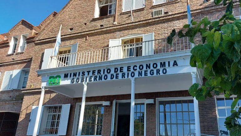Provincia buscará refinanciar nuevamente sus bonos en pesos