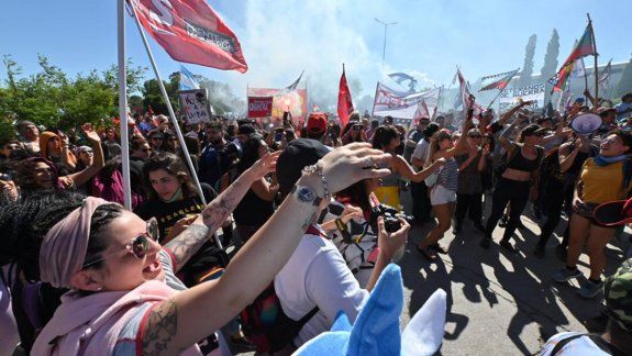 La Legislatura de Chubut derogó la ley de zonificación minera