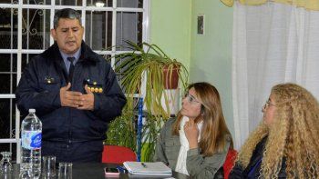 policia y productores de huergo se reunieron para delinear tareas preventivas