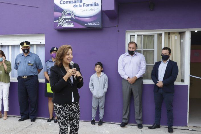 Carreras inauguró una nueva Comisaría de la Familia