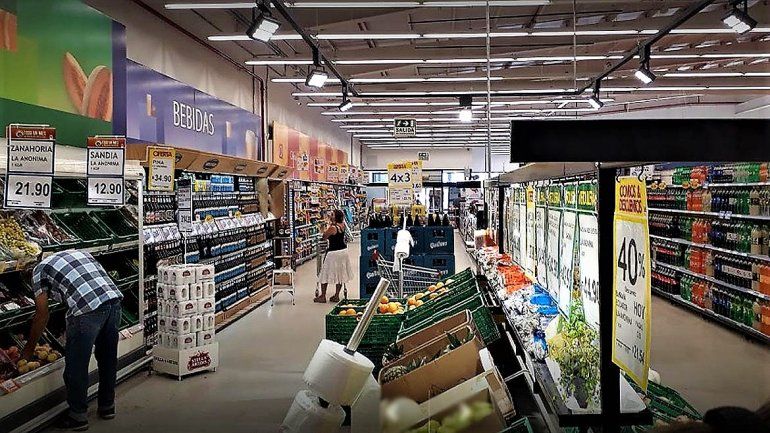 Lo detuvieron por robar elementos de un supermercado en Cinco Saltos