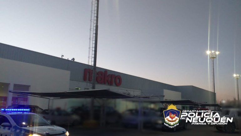 Atraparon a mecheras que robaron $11.000 en carne y fiambres