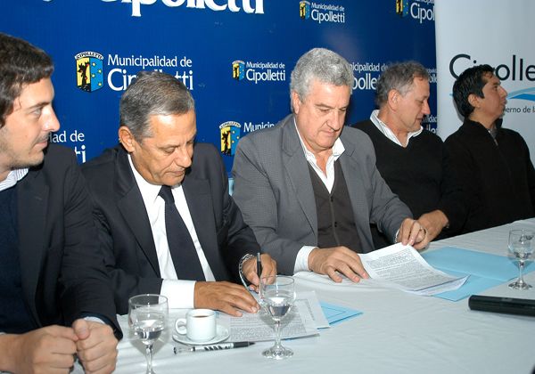 Baratti y Pechi Quiroga firmaron un acuerdo