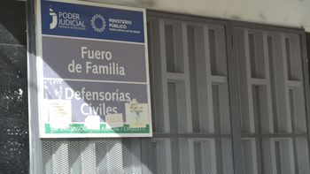 La Justicia de Cipolletti impuso a un hombre que pague ocho veces el equivalente a un salario mínimo, vital y móvil en concepto de cuota alimentaria. La Justicia de Cipolletti impuso a un hombre que pague ocho veces el equivalente a un salario mínimo, vital y móvil en concepto de cuota alimentaria.