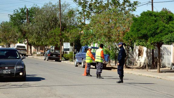 Tránsito secuestró 12 vehículos en un solo control