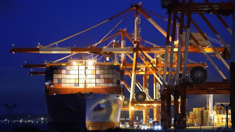 Una nueva postergación sufrió al buque Maersk Saltoro