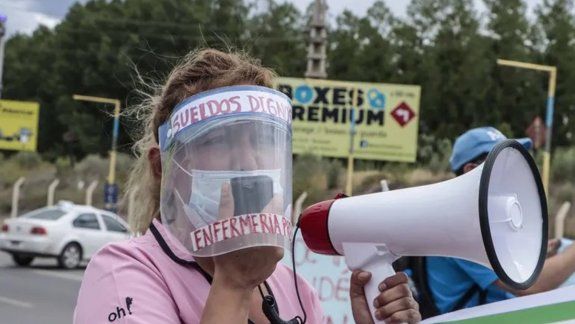 Hospitalarios rionegrinos iniciaron paro de 48 horas por reclamos salariales