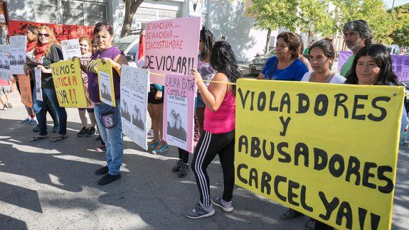 El chacal que violó a sus tres hijas deberá pasar 21 años preso