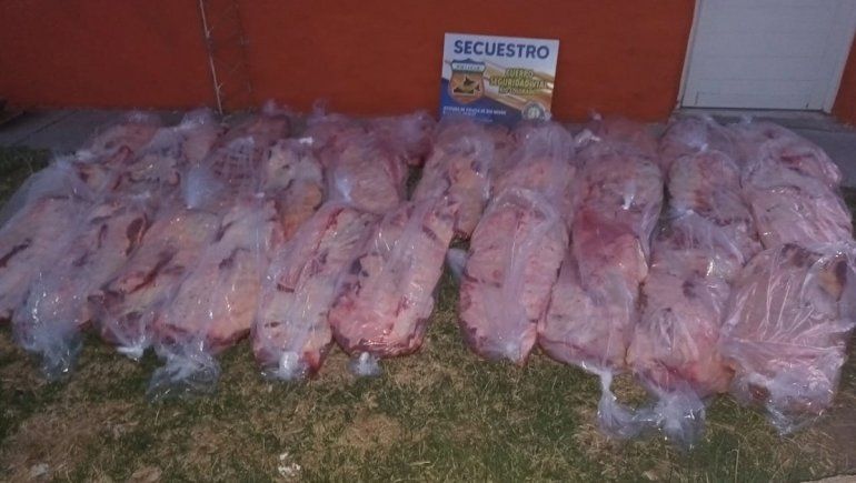 Policía sigue secuestrando grandes cantidades de carne vacuna en Río Negro