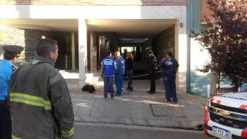 mataron a un joven y quisieron prenderle fuego el departamento mataron a un joven y quisieron prenderle fuego el departamento