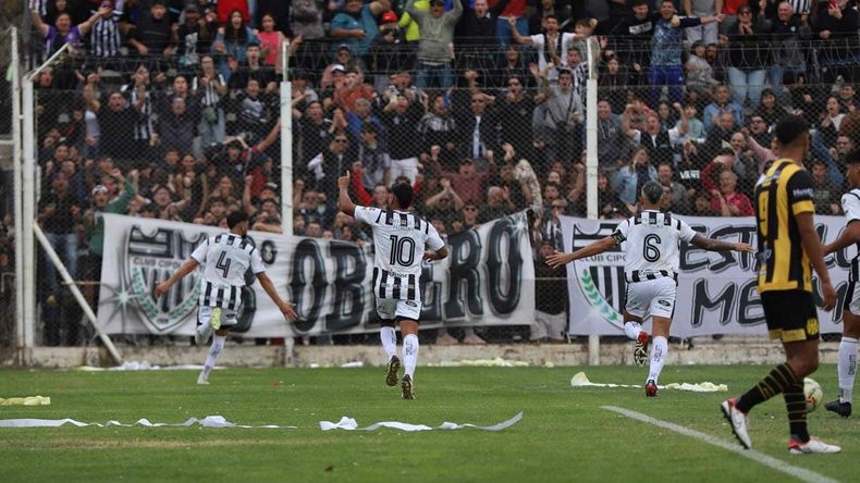 ¡Cipo puntero! Mirá los goles contra Olimpo y cómo quedó la tabla