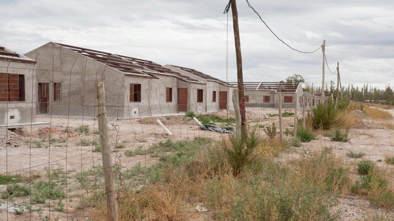 La construcción de las 404 viviendas del Distrito Vecinal Noreste se suspendió por falta de fondos.