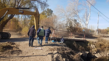 Avanzan a buen ritmo las obras sobre uno de los puentes de Isla Jordán.