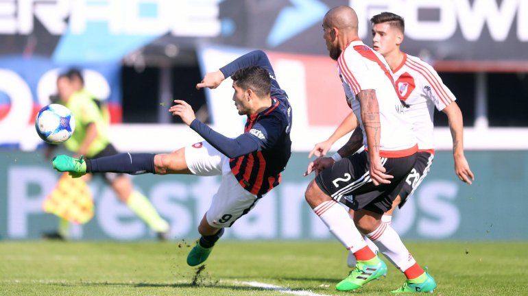River visita a San Lorenzo con la intención de llegar a la punta copy