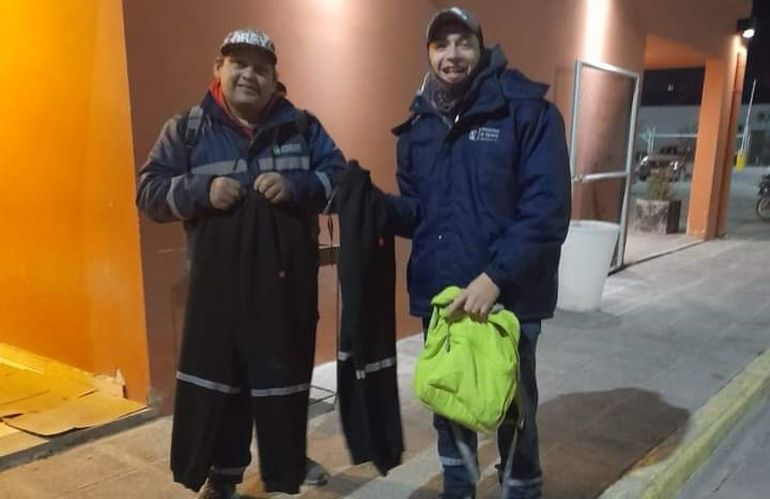 Satisfacción en Sitramuci por entrega de ropa de invierno