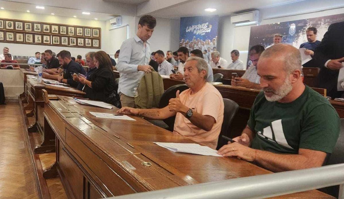 Marcelo Bastías y Bruno Gorer en el sorteo realizado este miércoles por la tarde.&nbsp;