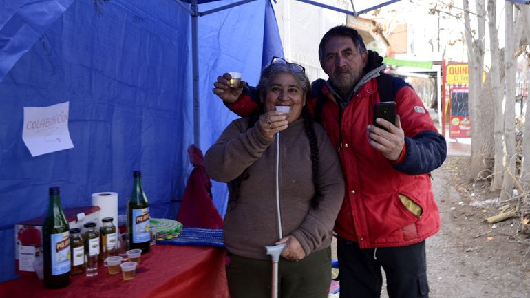 El ritual ya forma parte de la identidad del barrio cipoleño.