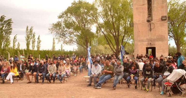 Emotivo acto por los 90 años de la histórica Escuela 109