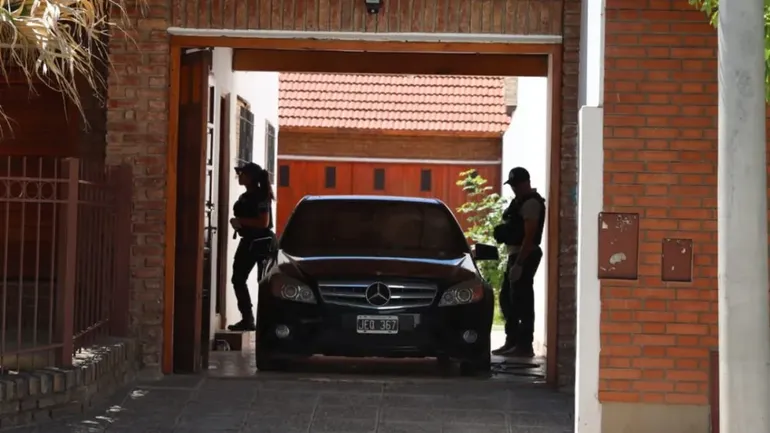 El operativo buscaba dar con el estafador, pero había salido El operativo buscaba dar con el estafador, pero había salido