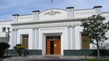 La funcionaria continuará en el Ejecutivo como jefa de Gabinete del intendente Marcelo Román. La funcionaria continuará en el Ejecutivo como jefa de Gabinete del intendente Marcelo Román.