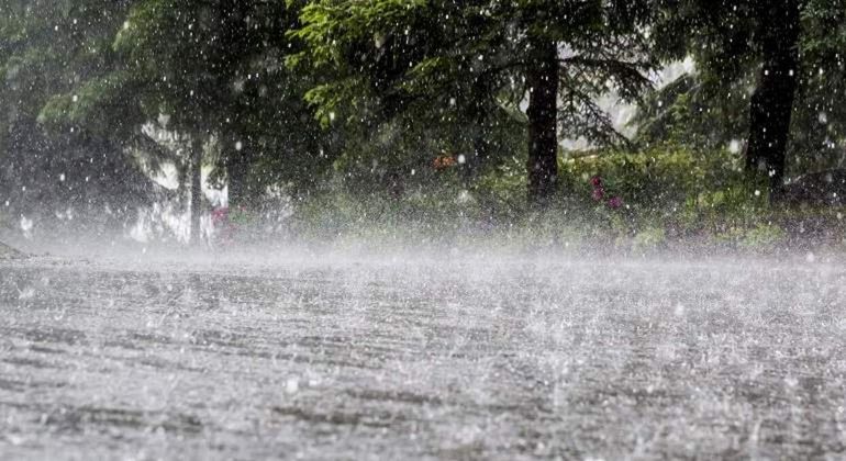 Alerta por tres días con lluvias de 150 mm y vientos de hasta 120 km/h en varias provincias