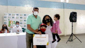 entregaron mas de 90 diplomas a egresados del ipap en cipolletti