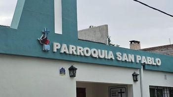 En la parroquia del barrio San Pablo se impulsan actividades misioneras en barrios como María Elvira, Puente 83 y la Isla Jordán. Motivados por la fe, realizarán en la Isla un campamento de reflexión y contención del que participarán adolescentes. En la parroquia del barrio San Pablo se impulsan actividades misioneras en barrios como María Elvira, Puente 83 y la Isla Jordán. Motivados por la fe, realizarán en la Isla un campamento de reflexión y contención del que participarán adolescentes.