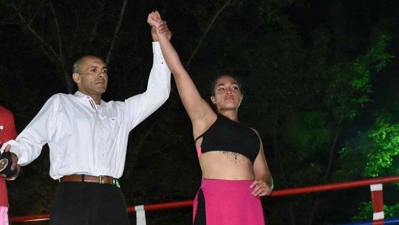 La Tina Vidal tendrá su estreno como profesional en la velada local.