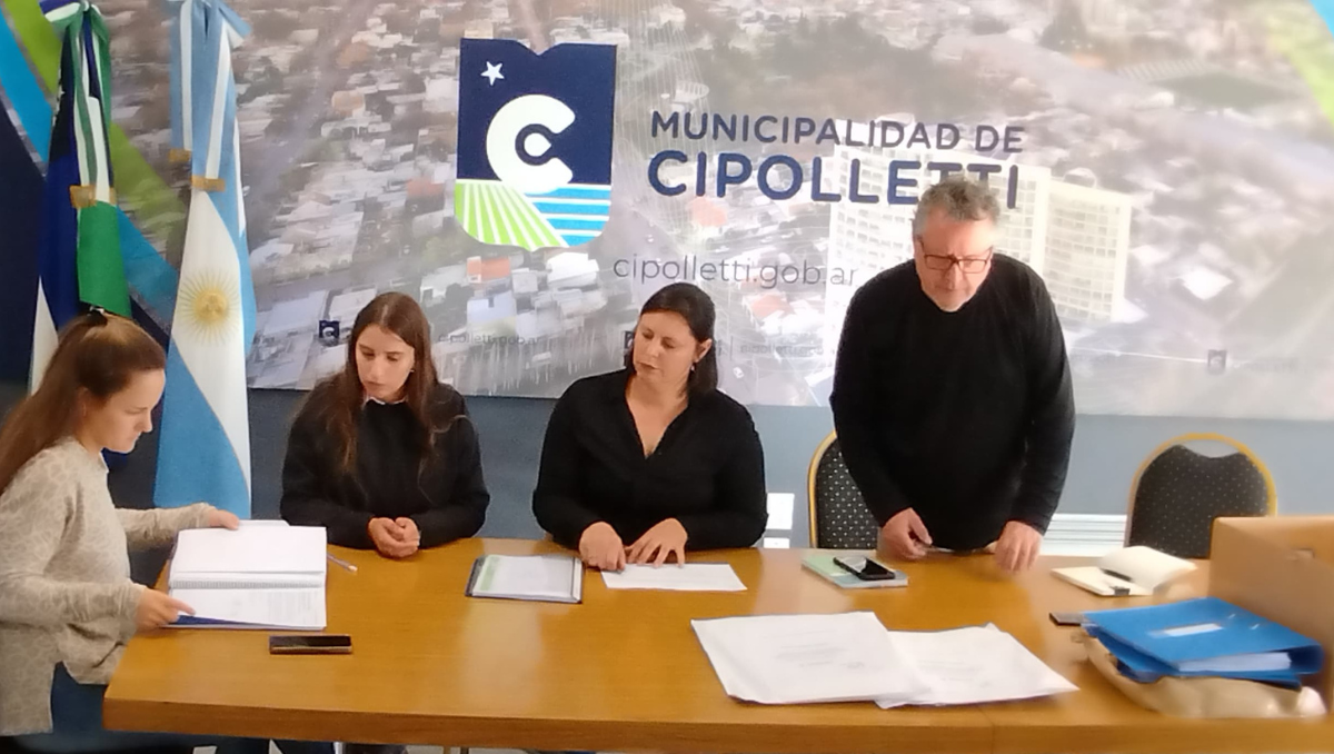La apertura de sobres tuvo lugar esta mañana. Se presentaron dos empresas para adjudicarse la mega obra vial.