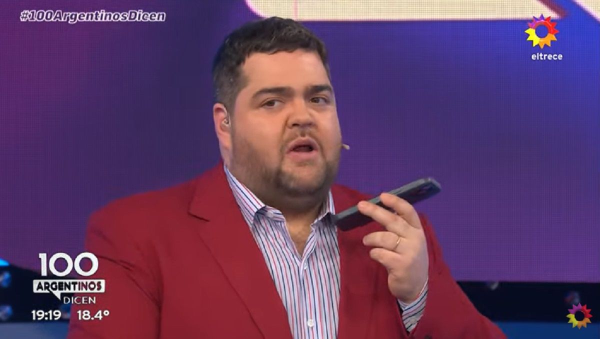 Barassi le mandó un audio a Lali: ¿Por qué chapás tanto?