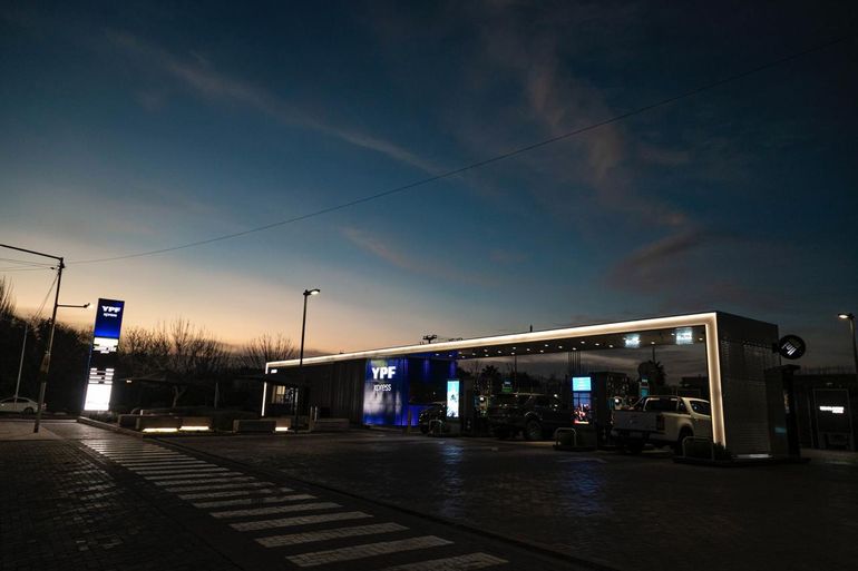 YPF incrementó un 28% las ventas de naftas en horario nocturno.
