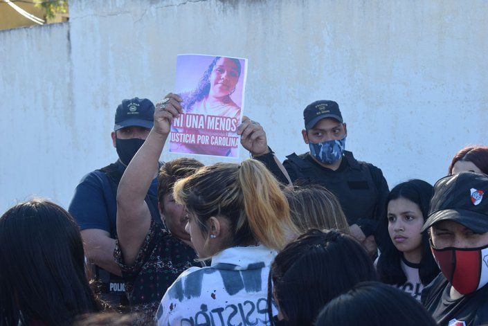 Muestras de dolor por el crimen de Carolina se obsevaron en San Antonio.&nbsp;