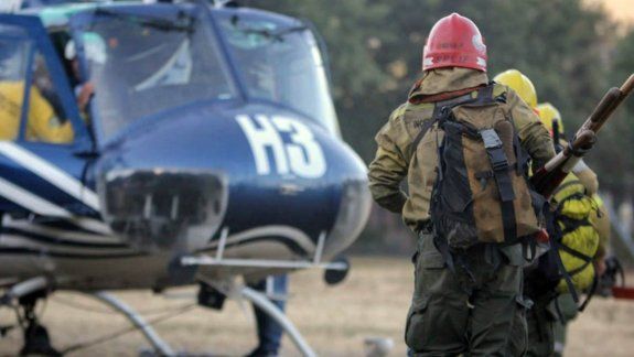 Más brigadistas se suman a la lucha contra el incendio en El Bolsón