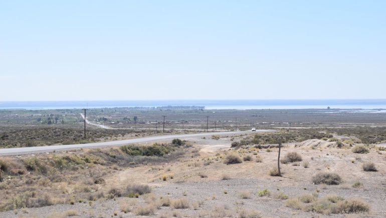 La zona de acceso al Lago Pellegrini. La zona de acceso al Lago Pellegrini.