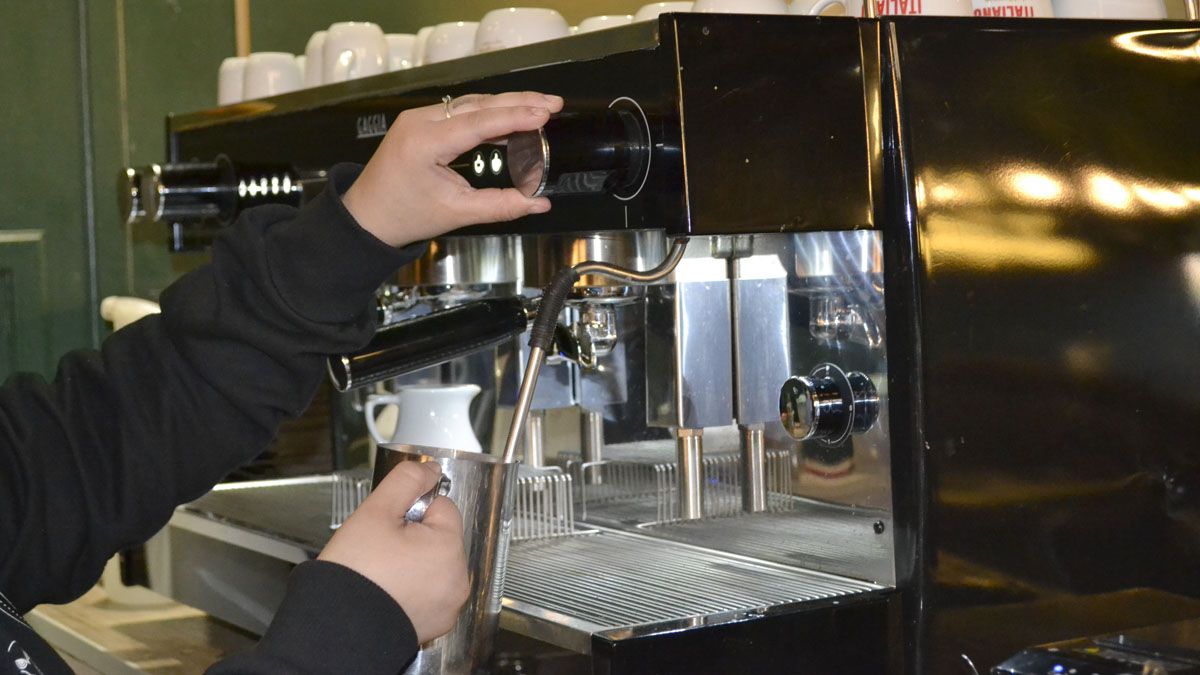 En el Día del Café, te contamos cuánto cuestan en Cipolletti.