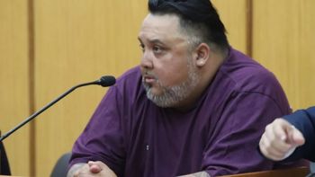 Cajarabilla se presentó en tribunales para sorpresa de muchos. Foto gentileza: ANRoca. | LMCipolletti.com Cajarabilla se presentó en tribunales para sorpresa de muchos. Foto gentileza: ANRoca.