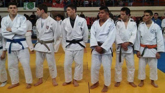 Río Negro y parte de la selección rumbo a Biobío 2016.
