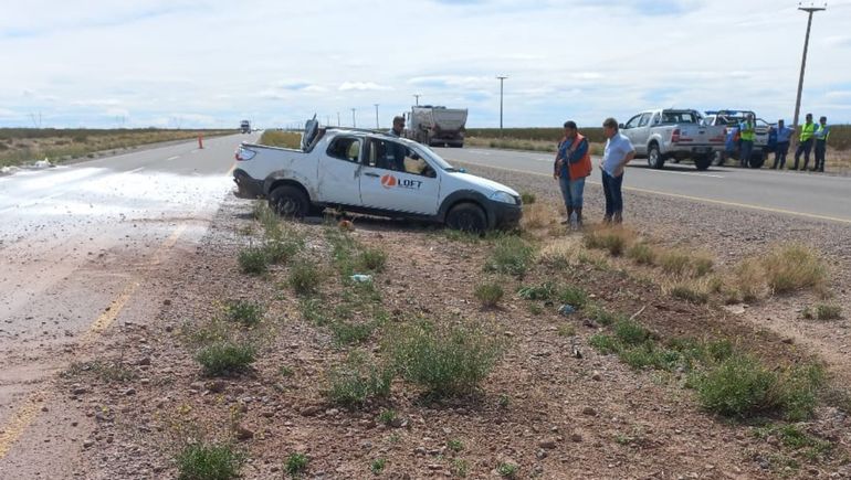Un intenso dolor de muela provocó un choque y vuelco camino al lago