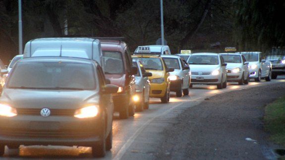 Se puede cruzar los puente según el número de patente 