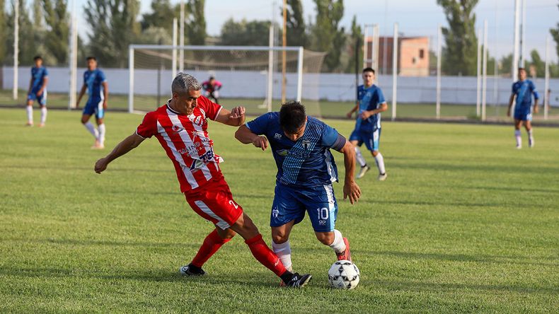 Novedades y más ascensos para los que jueguen el Regional Amateur | LMCipolletti.com Novedades y más ascensos para los que jueguen el Regional Amateur