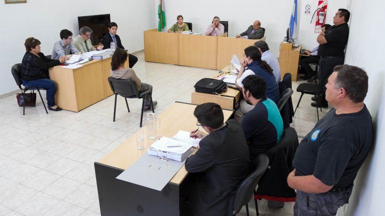 Hoy intentarán cerrar el juicio oral por el asesinato de Jonathan Miguez.