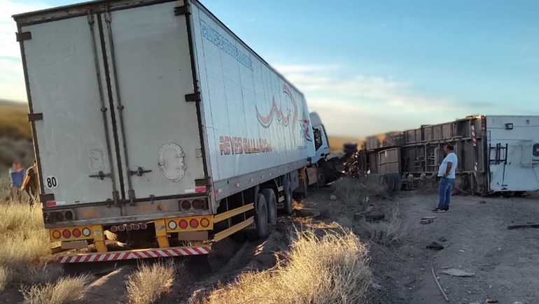 Tragedia: un hombre murió en un brutal choque sobre la Ruta 151